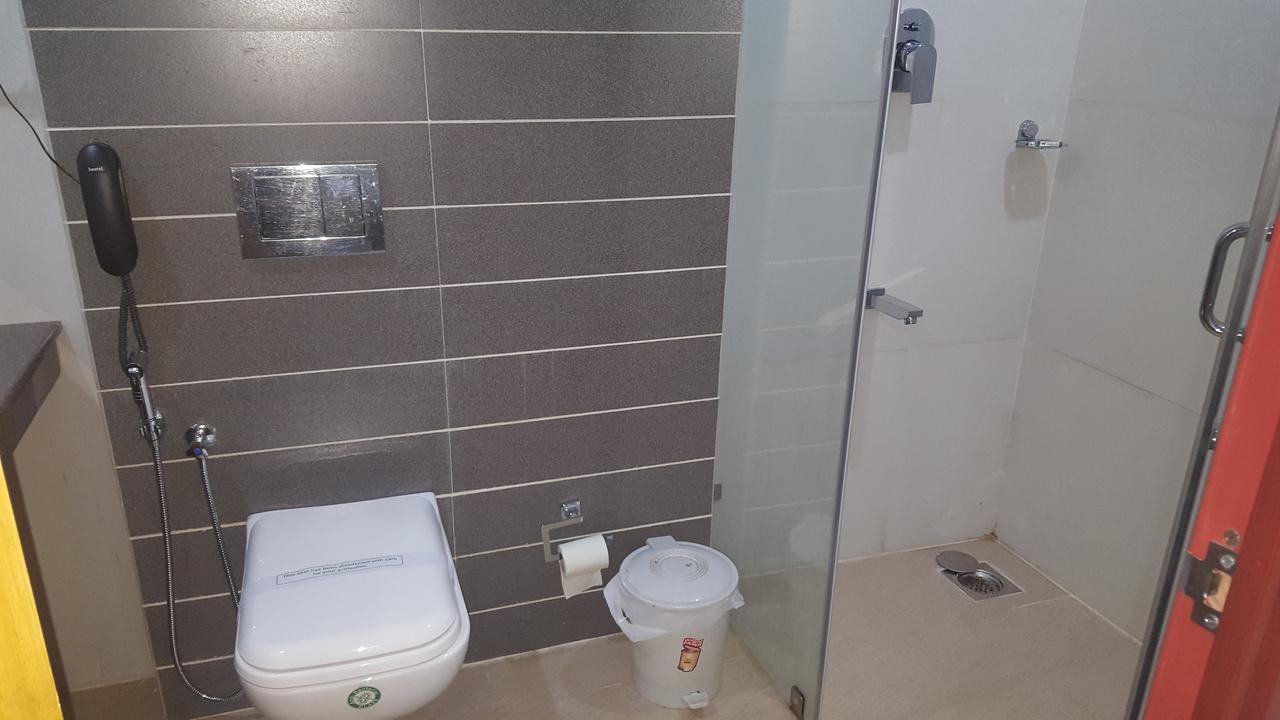 Sree Gokulam Residency Hotel Thrissur Eksteriør billede