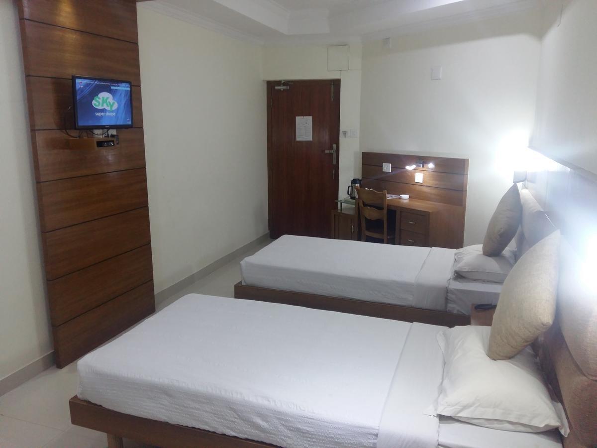 Sree Gokulam Residency Hotel Thrissur Eksteriør billede