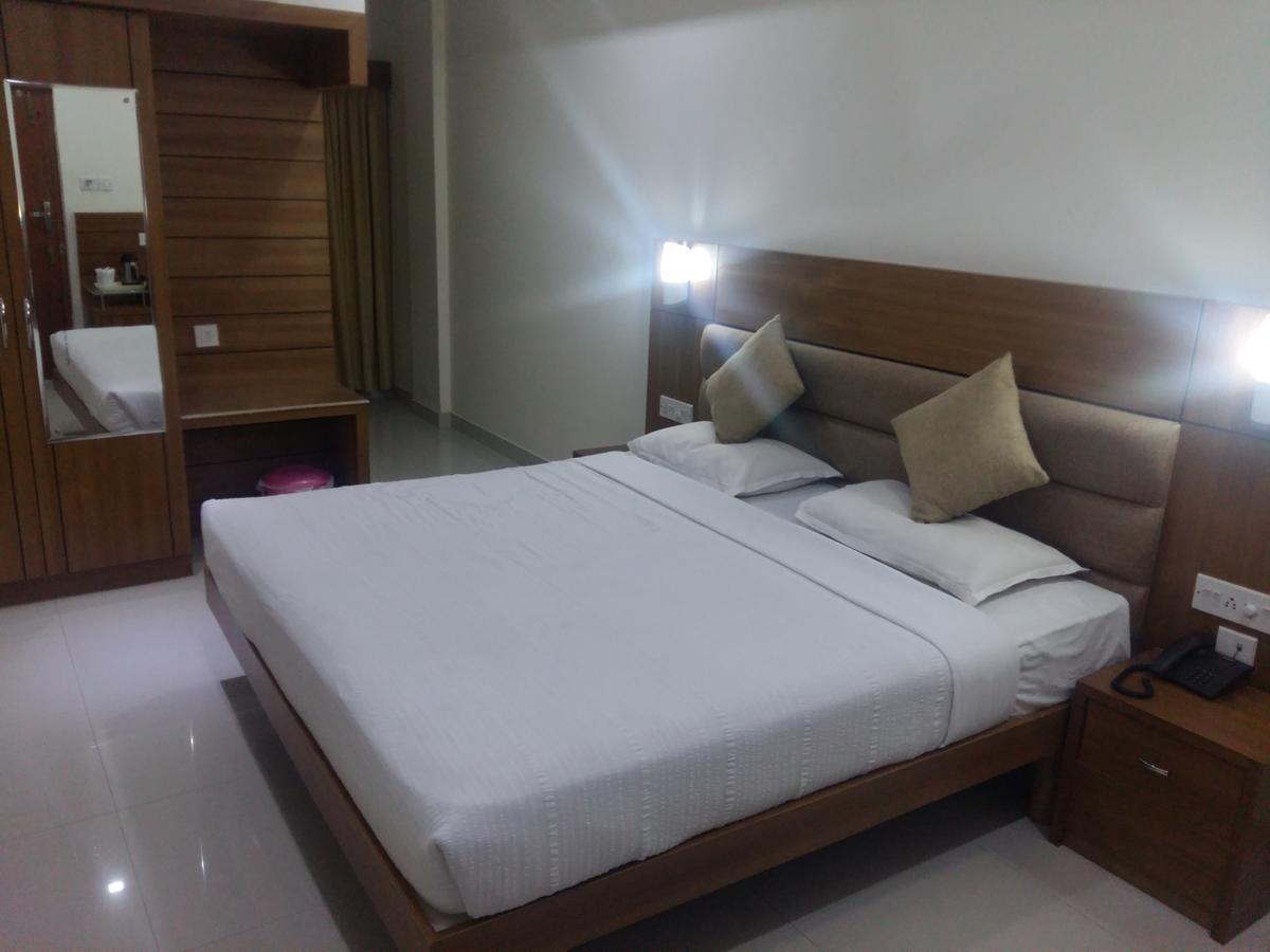 Sree Gokulam Residency Hotel Thrissur Eksteriør billede