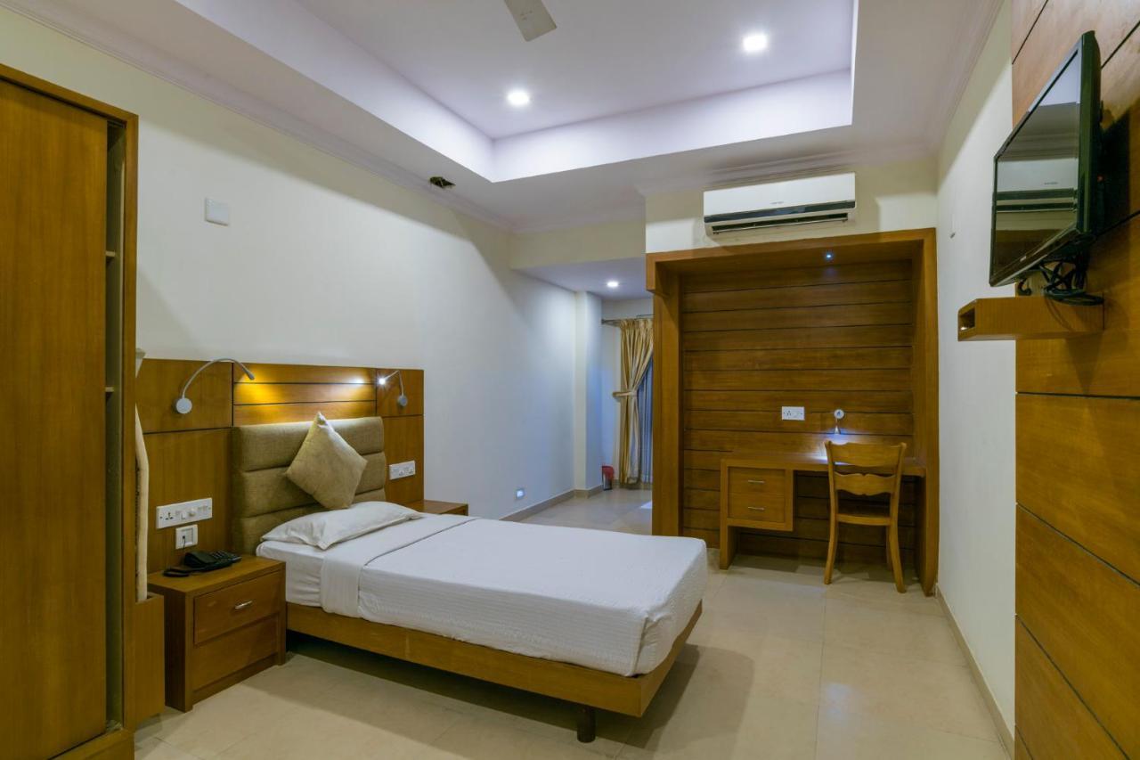 Sree Gokulam Residency Hotel Thrissur Eksteriør billede