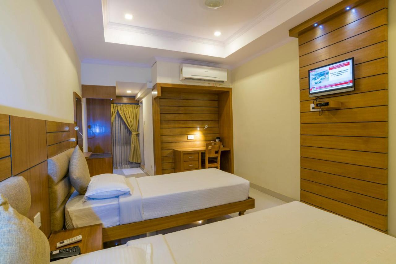 Sree Gokulam Residency Hotel Thrissur Eksteriør billede